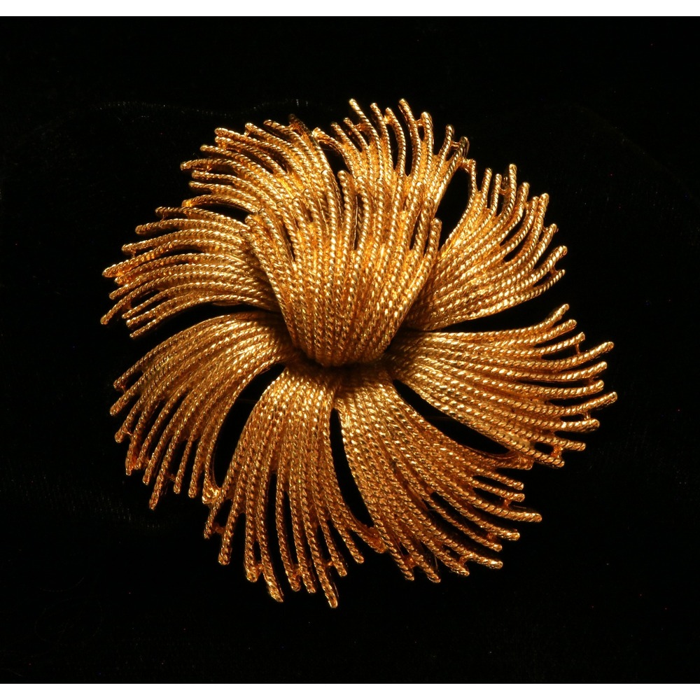 Vintage Monet Gold Tone Textured Floral Sunburst Brooch Pin Statement Jewelry